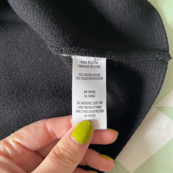 Theory Black Skirt, L - Picture 4 of 5